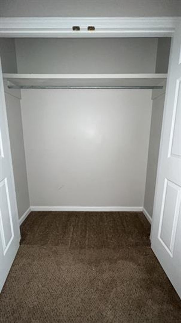 Building Photo - 44 Webb Ct NE