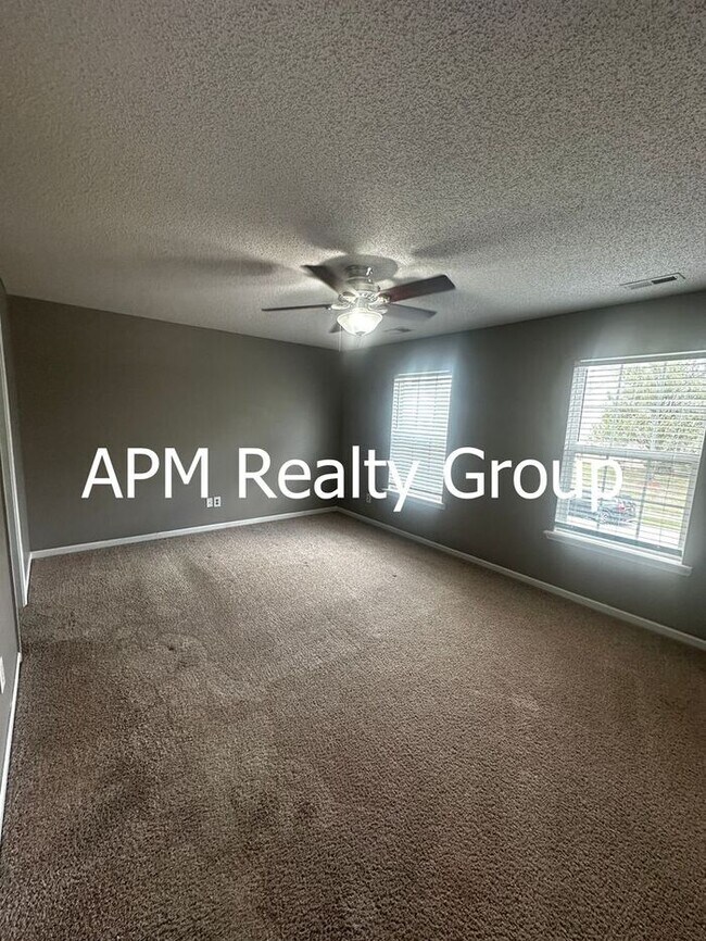 Building Photo - Clemson Road Convenient 4 Bedroom