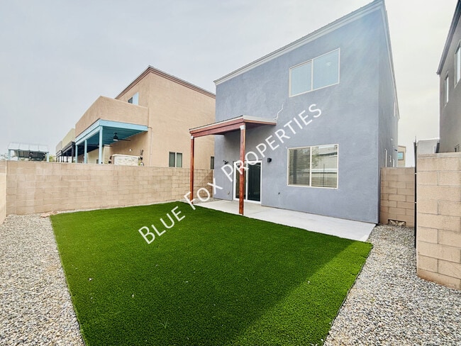 Building Photo - 149 E Stone Ct