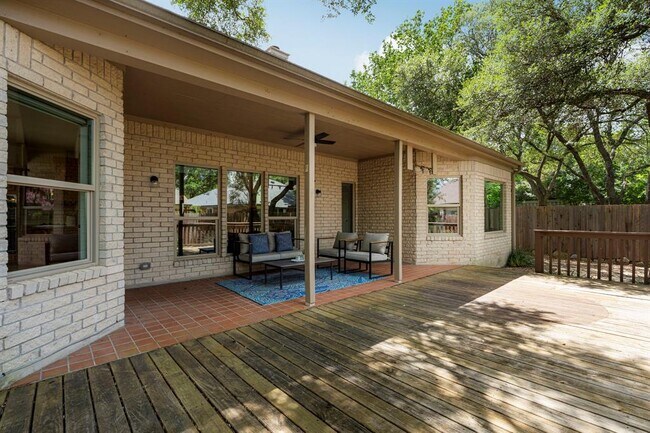 Building Photo - 6304 Walebridge Ln