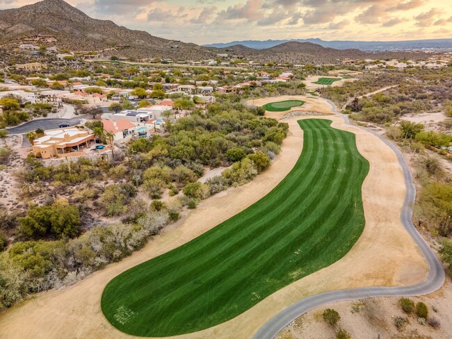 Building Photo - Saguaro Ridge