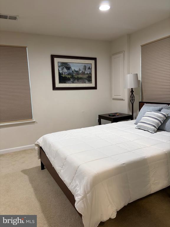Building Photo - 9449 Virginia Jane Way