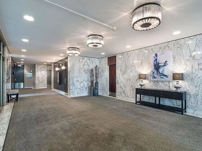 Building Photo - 3450 N Lake Shore Dr.