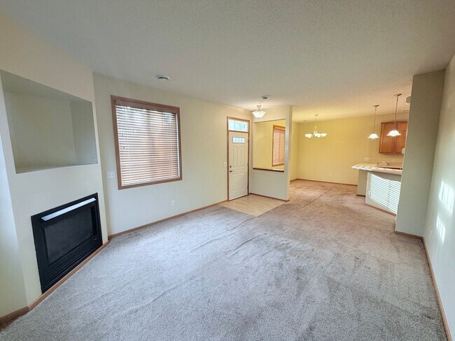 Building Photo - Spacious Bailey’s Arbor Townhome! 2BR + Bonus Living Room & Resort-Style Amenities!!
