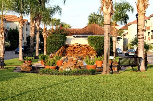 Building Photo - 7202 Harmony Cove