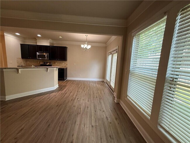 Building Photo - 1045 Township Cir