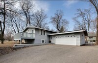 Building Photo - 3068 Spring Lake Rd SW