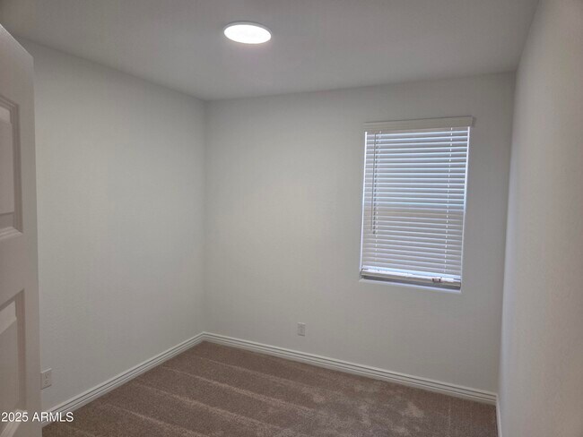 Building Photo - 12215 W Lonesome Trl