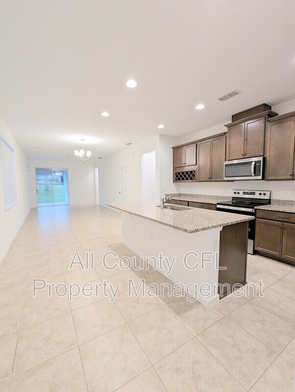 Building Photo - 4354 Davos Dr