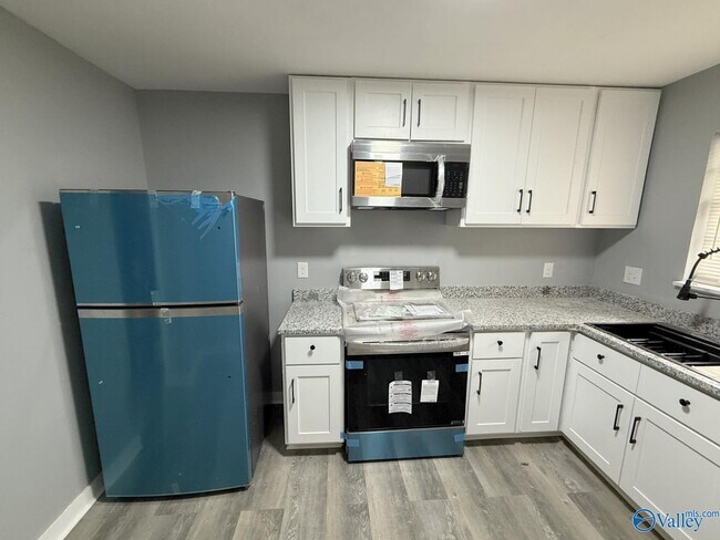 Building Photo - 3606 Mc Vay St SW