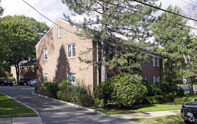 Building Photo - Palmer Terrace Cooperative Apartments