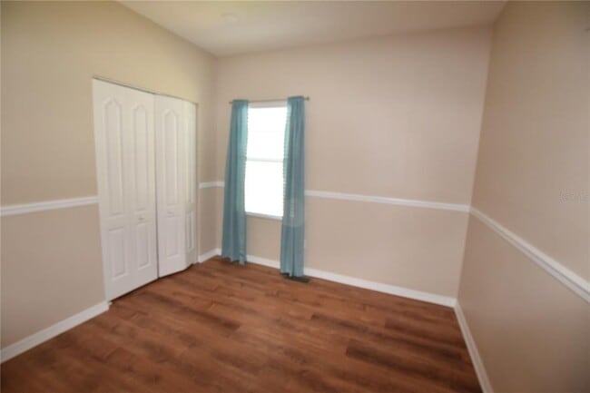 Building Photo - 1570 Scarlet Oak Loop