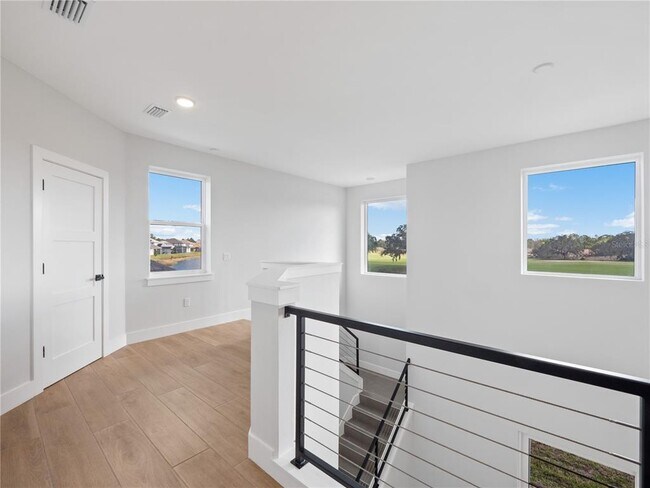 Building Photo - 239 Hampton Loop