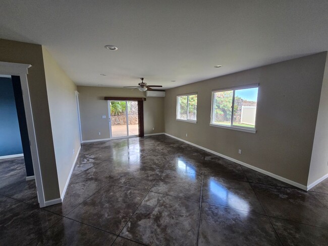 Building Photo - For Rent: Stunning Home in Waiolani Mauka ...