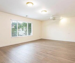 Building Photo - 3125 Emerald Isle Dr