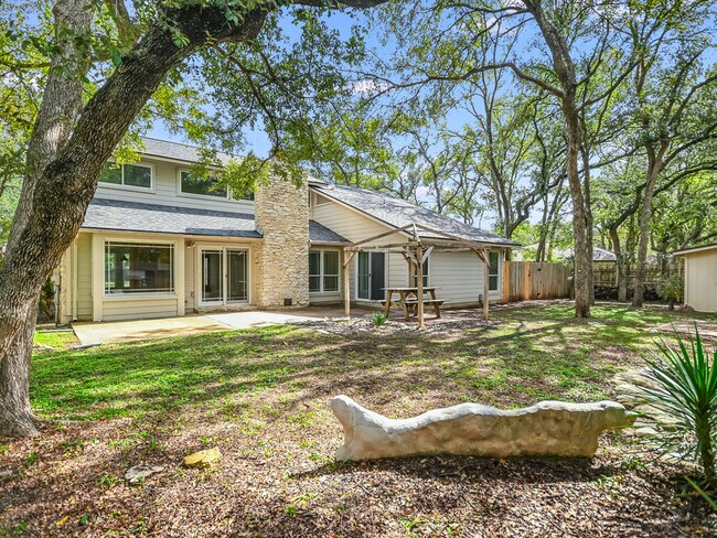Building Photo - 4302 Twisted Tree Dr