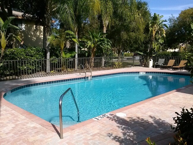 Building Photo - 3001 58th Ave S