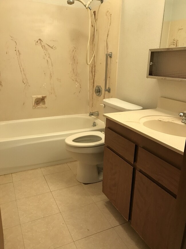 Building Photo - Waiau Garden Villas - 2 bedroom