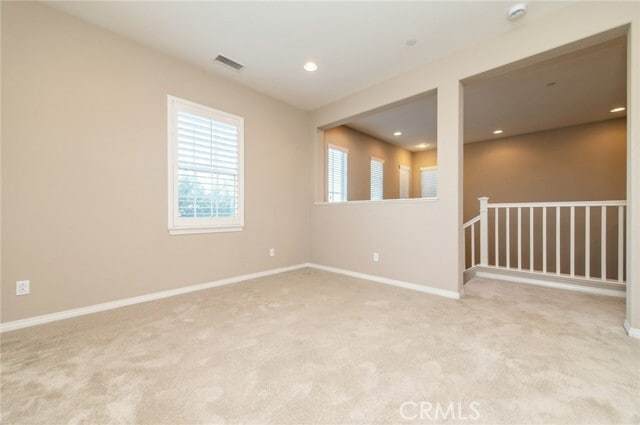 Building Photo - 6248 Desales St