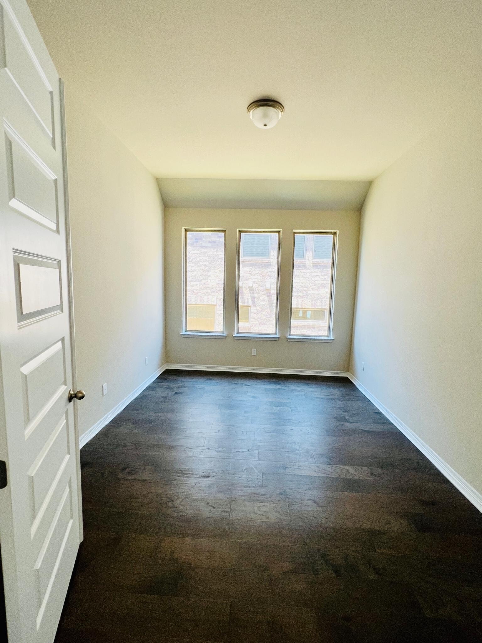 Office - 2100 Mar Vista Ln