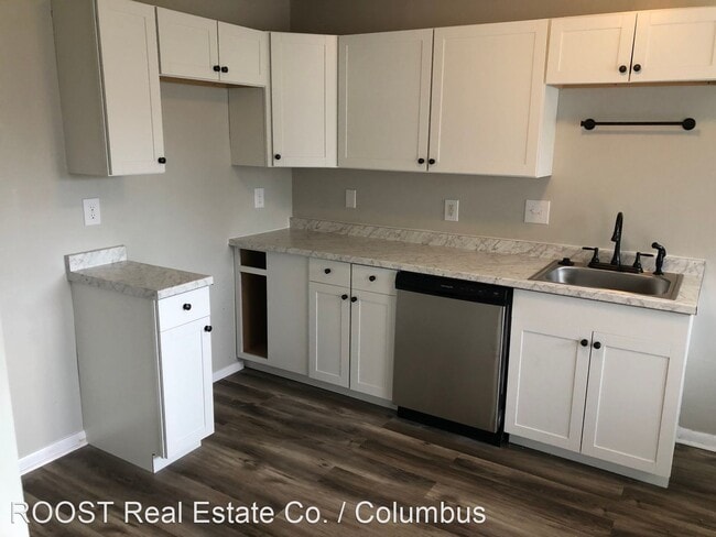 Building Photo - 3 br, 1.5 bath House - 4993 Beatrice Drive