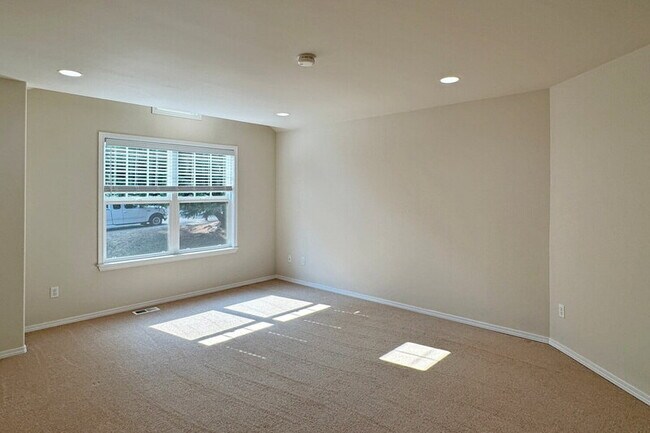 Building Photo - 10234 186th Ct NE