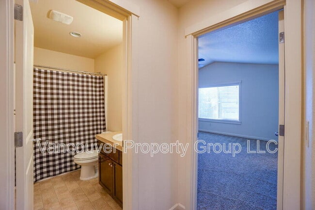 Building Photo - 4013 N Pioneer Canyon Dr