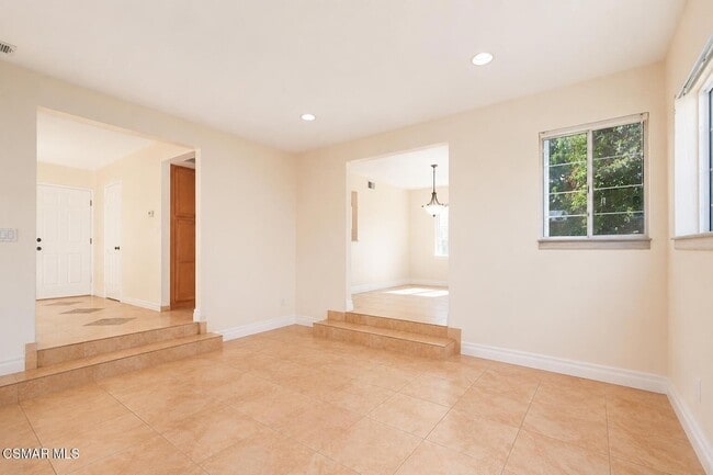 Building Photo - 4345 Willow Glen St