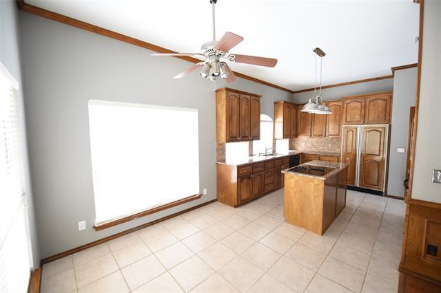 Building Photo - 2701 Creekside Way
