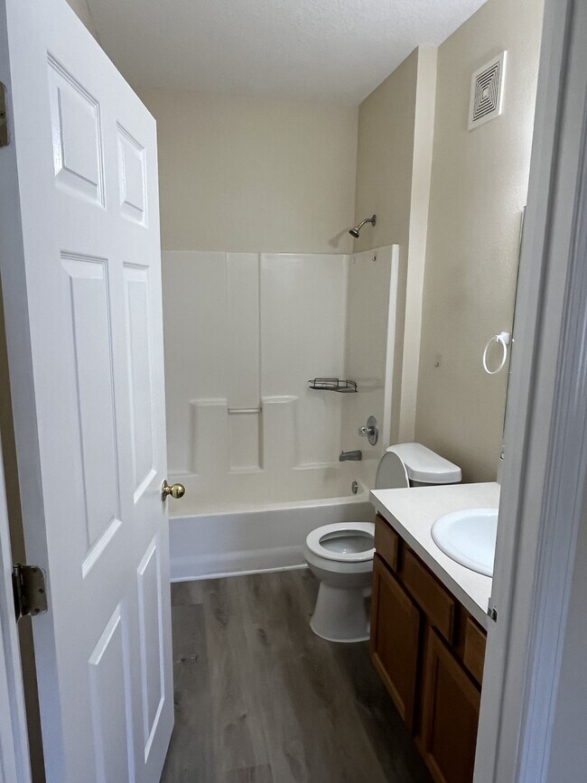 Building Photo - 3640 Kirkpatrick Cir