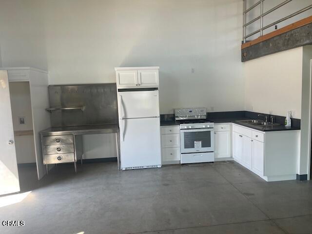Building Photo - 913 Shell Rd