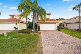 Building Photo - 10391 Carolina Willow Dr