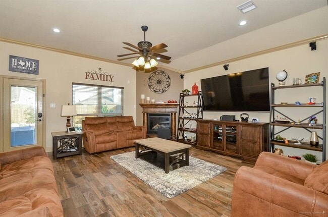 Building Photo - 2418 Grey Reef Dr