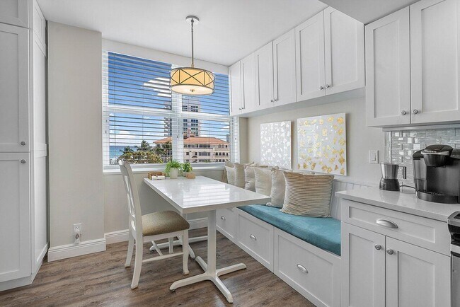 Building Photo - 3407 S Ocean Blvd