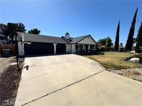 Building Photo - 8274 Madera Ave