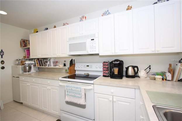 Building Photo - 1315 Saxony Cir