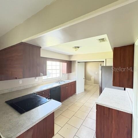 Building Photo - 265 Paine Dr