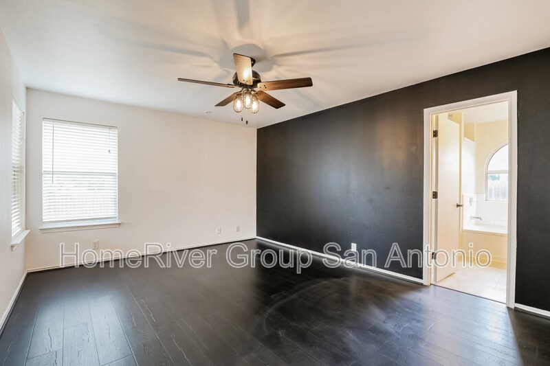 Building Photo - 238 Val Verde Dr