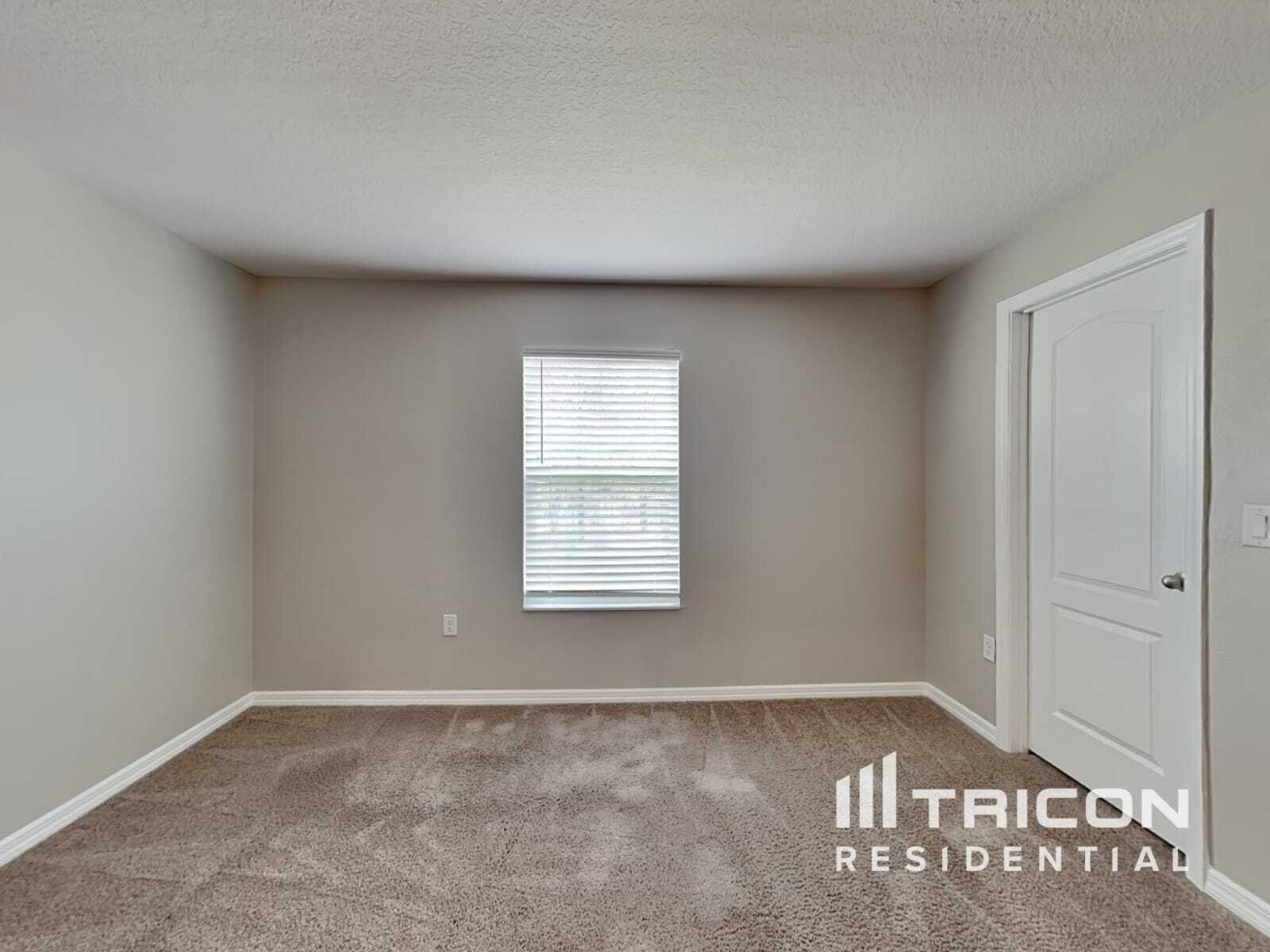 Building Photo - 1596 Wynford Cir