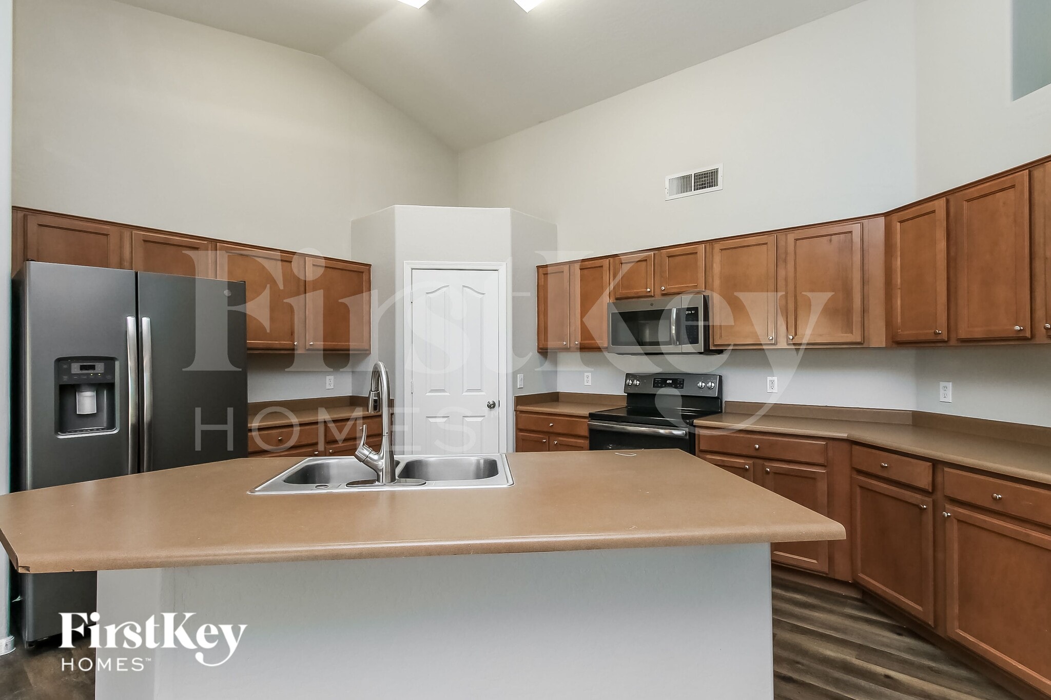 Building Photo - 4082 E Meadow Lark Way