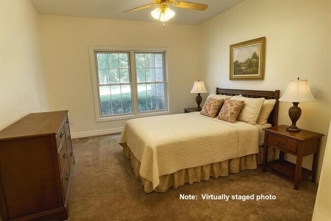 Building Photo - 45588 S Stonewood Rd