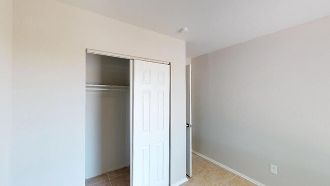 Building Photo - 201 E Thomas St