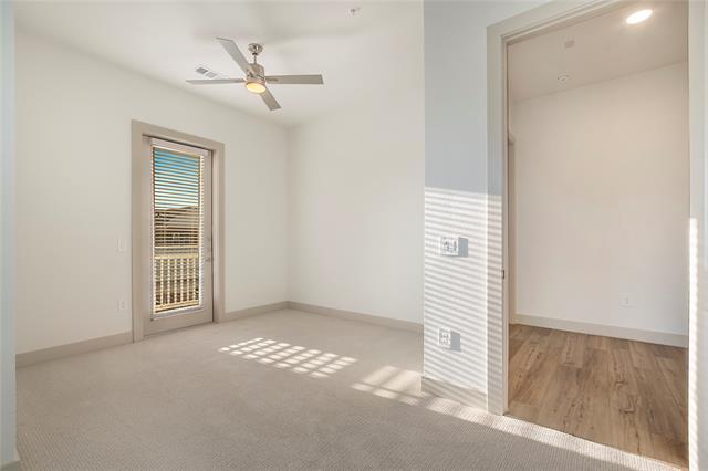 Building Photo - 4700 W Spring Creek Pkwy