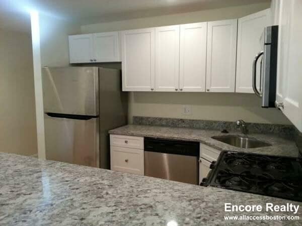 Building Photo - 322 St Paul St