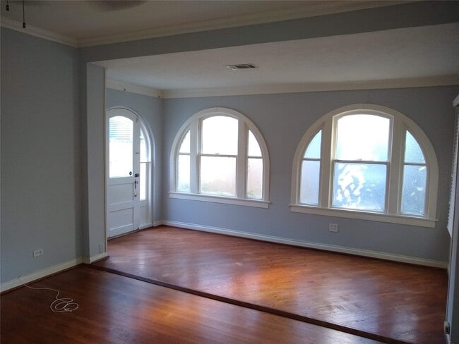 Building Photo - 1722 Haver St