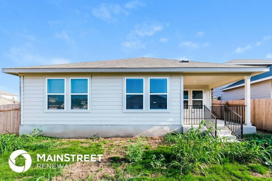 Building Photo - 1021 Round Bale Rd