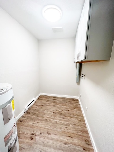 Building Photo - 4610 Fir Dr NE
