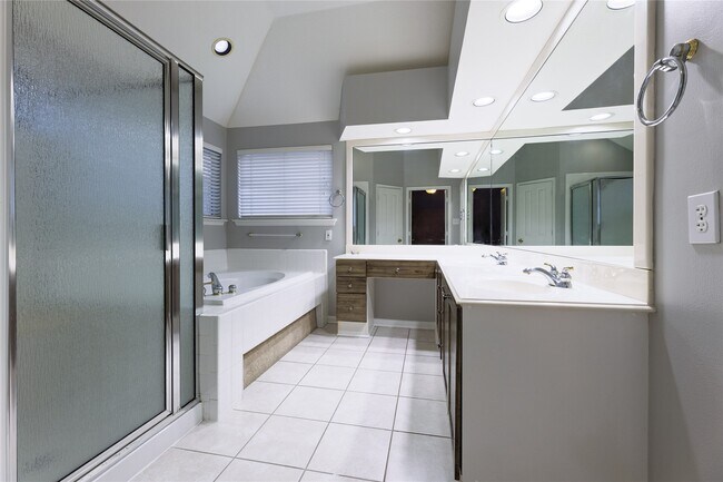 Building Photo - 50 Lightwood Trace Dr