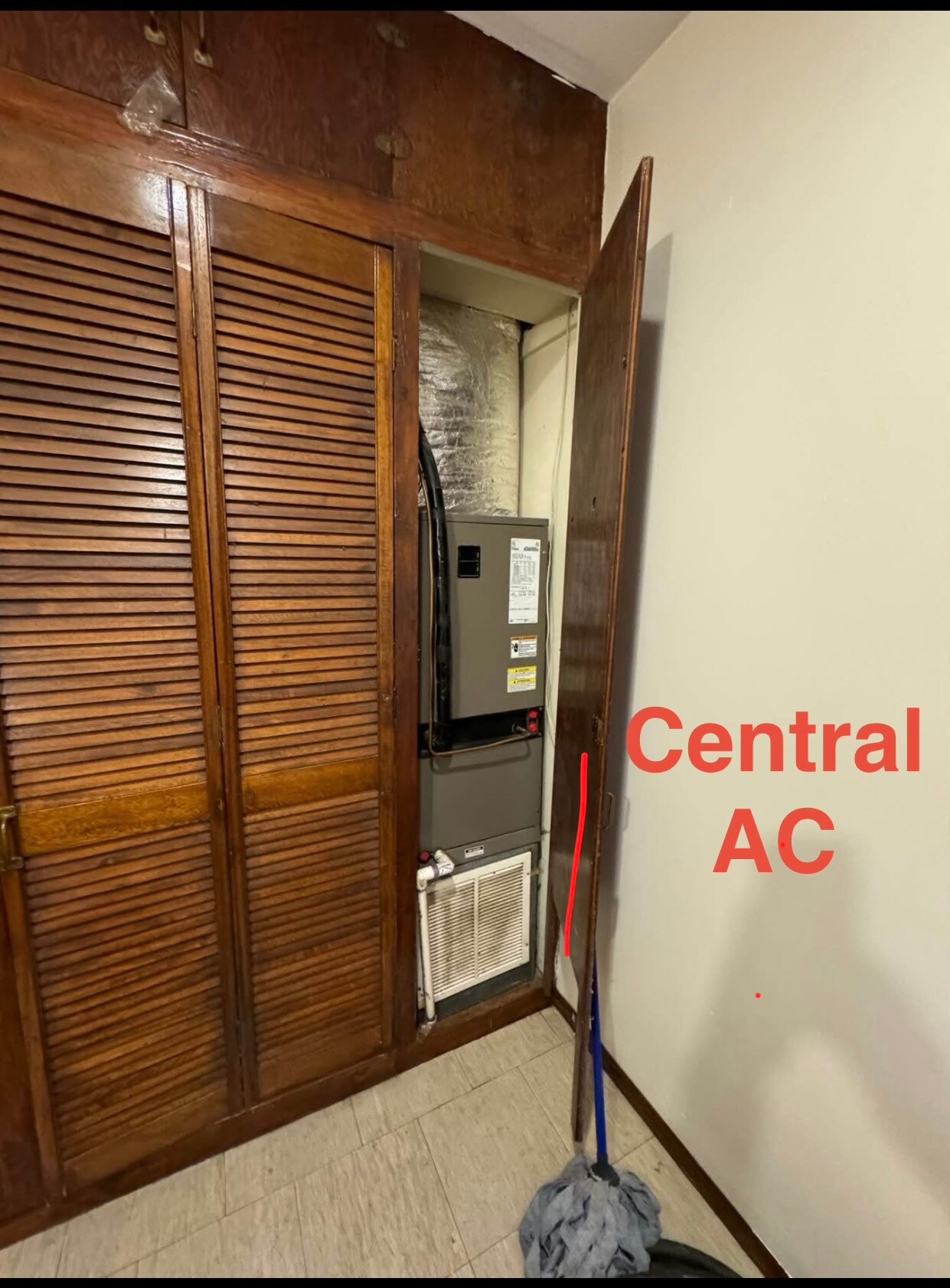 Building Photo - 130 Wilson Ave