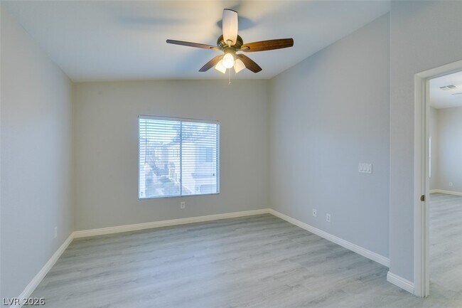 Building Photo - 6568 Strolling Plains Ln